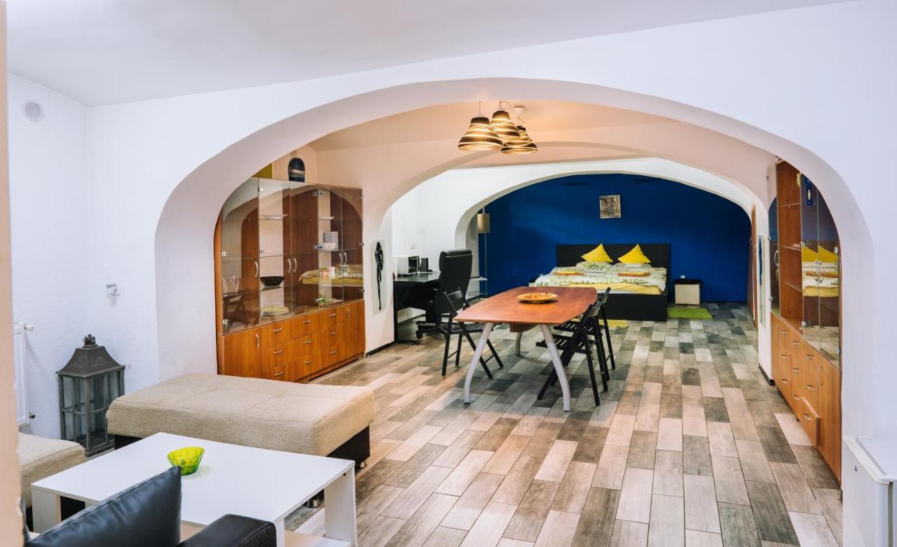 Design Loft Hotel Timisoara Bagian luar foto